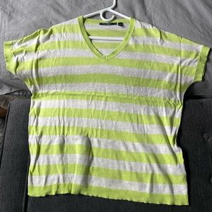 Green and Heather grey short sleeve summer sweater